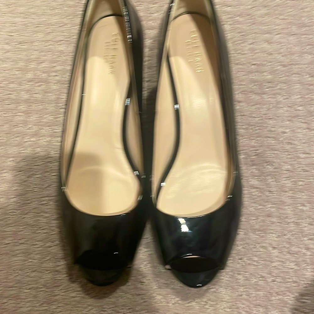 Cole Hann Sadie 3” wedges Black Patent Size 10